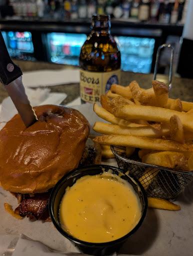 McDuff's Bar and Grille